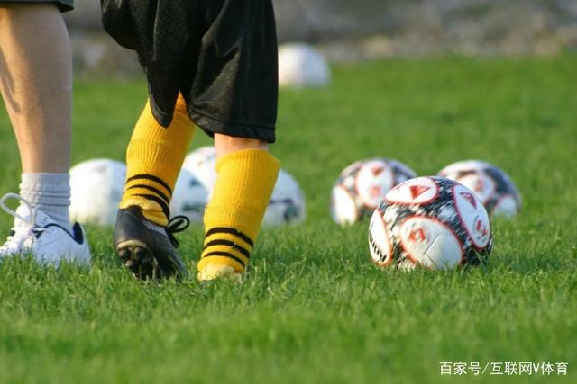 魏祥鑫在法甲B队持续首发，冲击职业联赛前景广阔